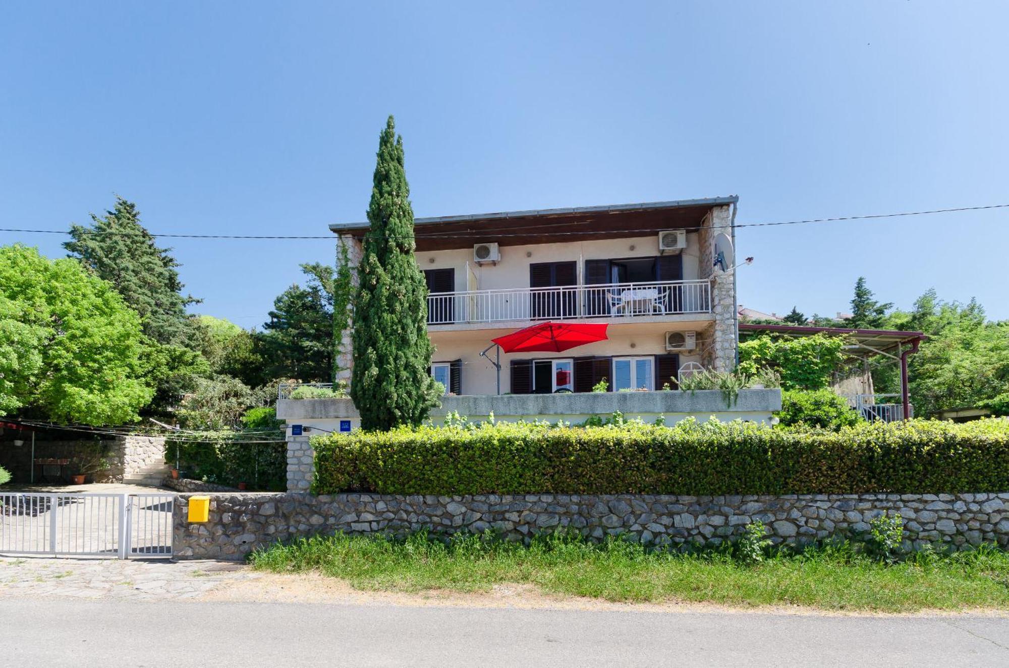 קלנוביצה Apartments And Room Luka מראה חיצוני תמונה